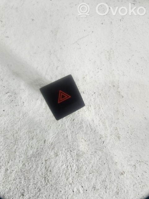 Schalter Warnblinkanlage   10E953235A1QB
