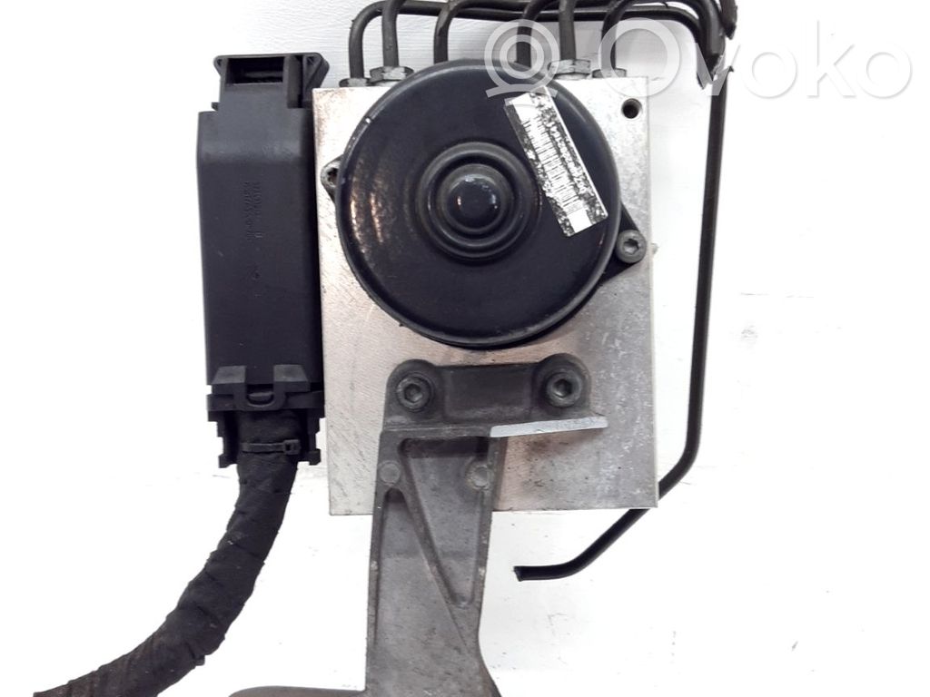 Bomba de ABS   A0044316212
