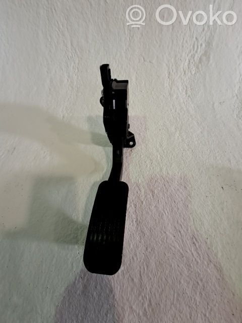 Gaspedal   7811076021