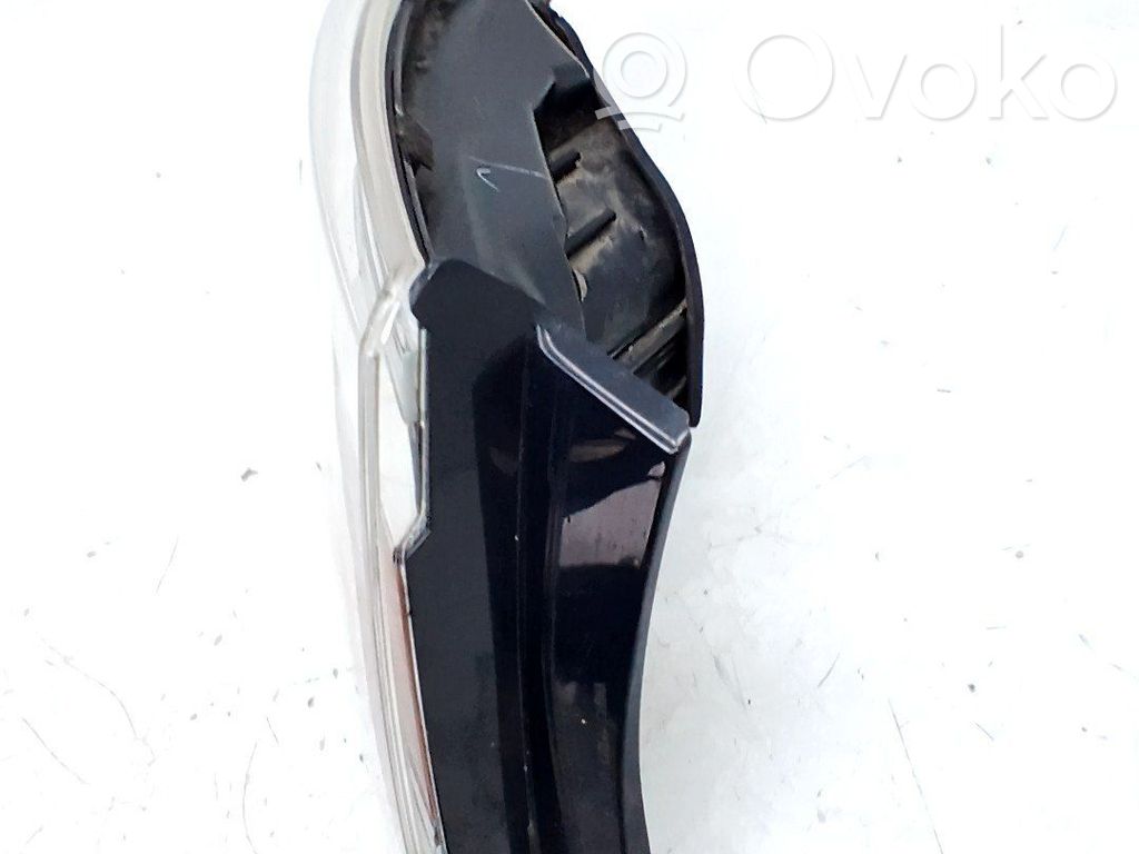 BMW 6 E63 E64 Rear tail light bulb 