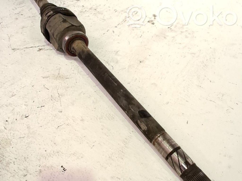 Eje de transmisión delantero   8200439891