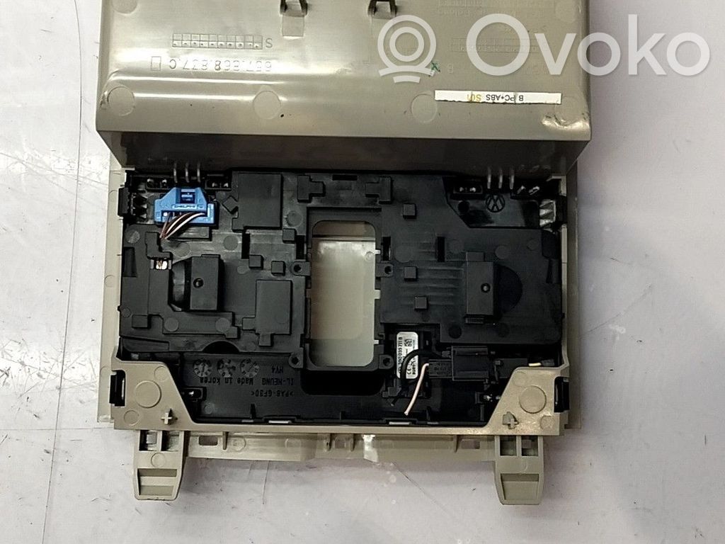 Skoda Kamiq Consola de luz del techo 