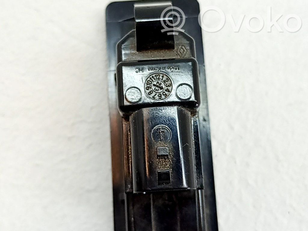 Lampă număr   265101139R