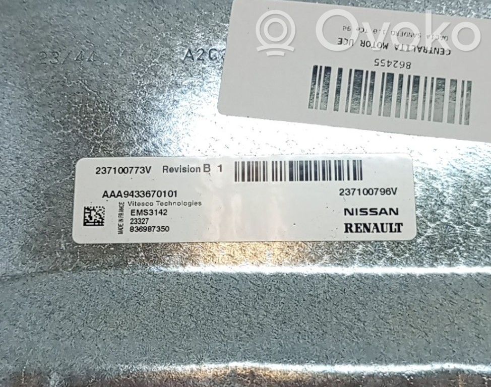 Unidad de control/módulo ECU del motor   237100773V