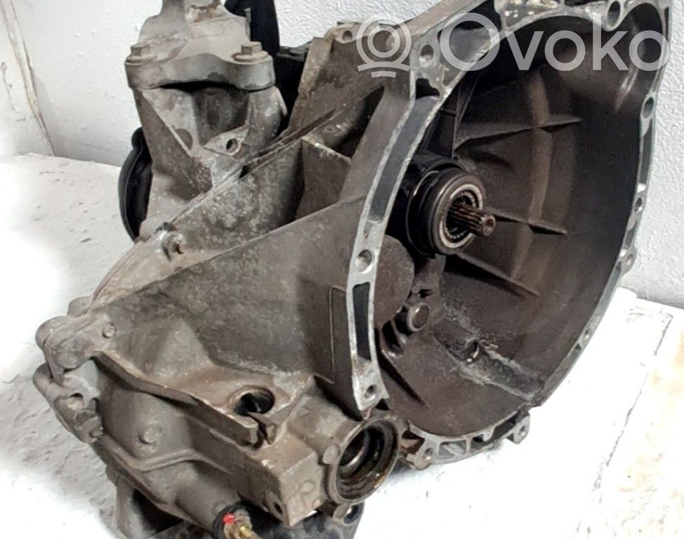 Mazda 2 Boîte de vitesses manuelle à 5 vitesses 