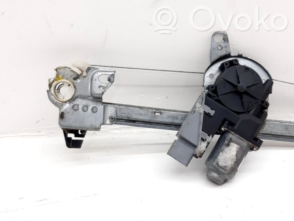 Citroen C3 Motor del regulador de la ventanilla de la puerta delantera