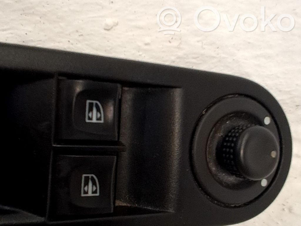 Electric window control switch   254110431R