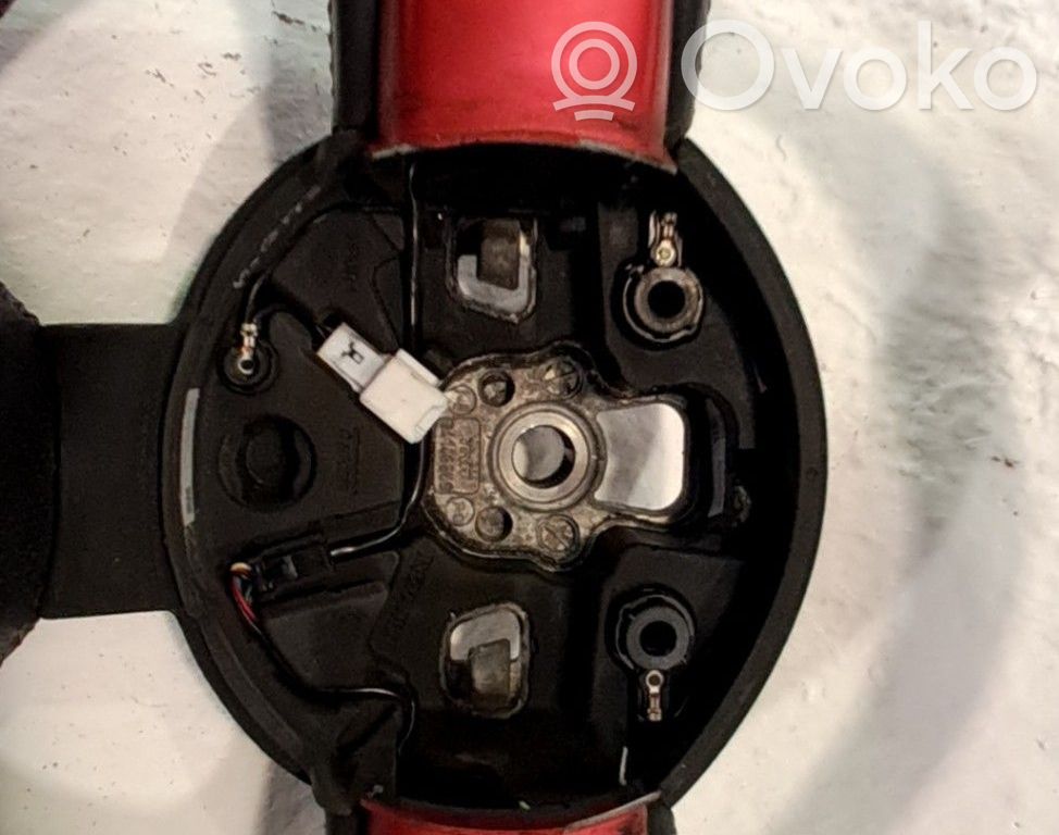 Lenkrad   484008551R