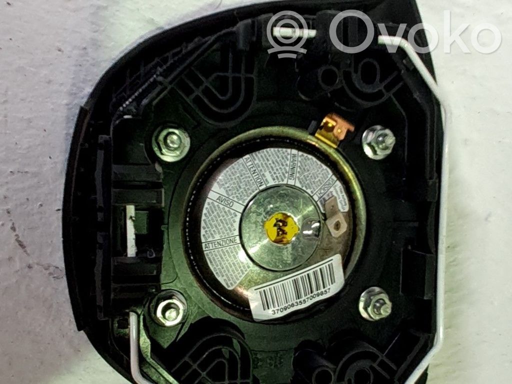 Airbag del volante   1670593,4M51A042B85CG3ZHE
