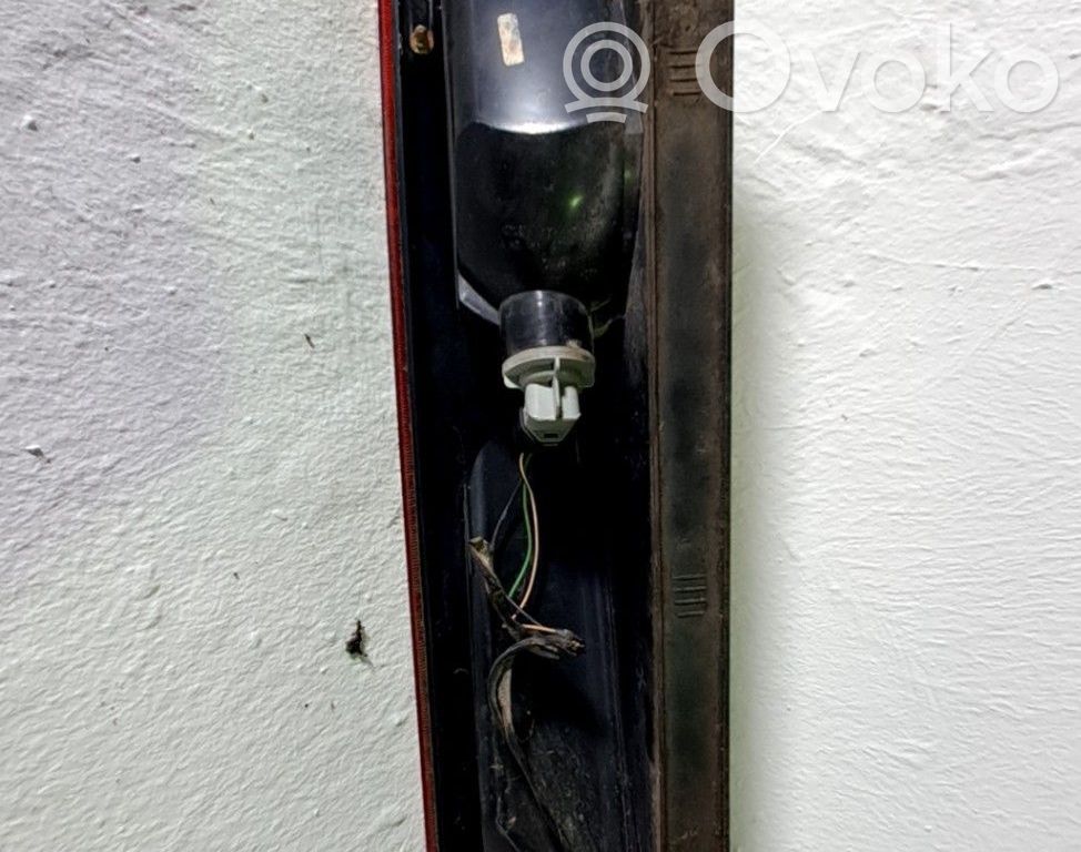 Lámpara de faros/luces traseros   1420450,4M5113A602AB