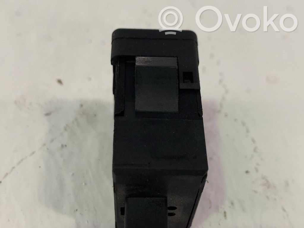 Citroen C4 I Altri interruttori/pulsanti/cambi