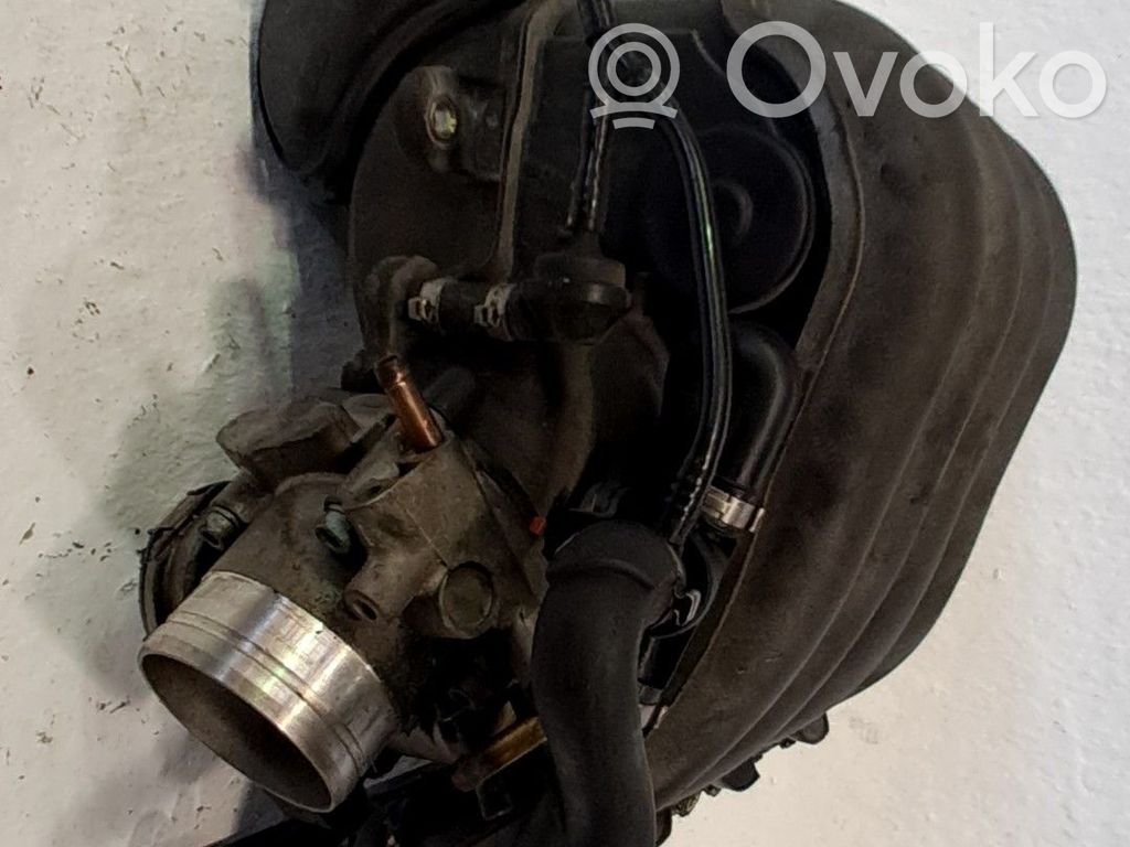 Audi A4 S4 B6 8E 8H Kolektor ssący 