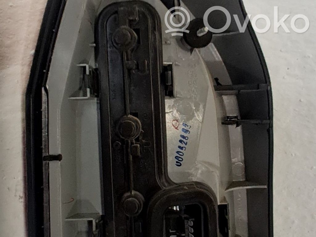 Opel Zafira A Takavalon polttimo 