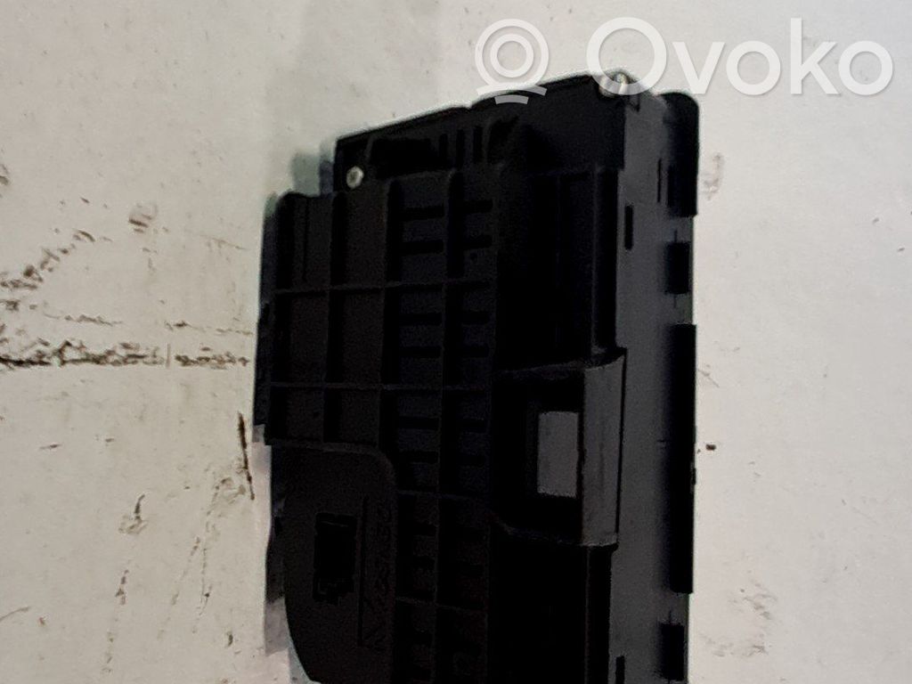 Citroen C4 Grand Picasso Pulsanti/interruttori sul volante