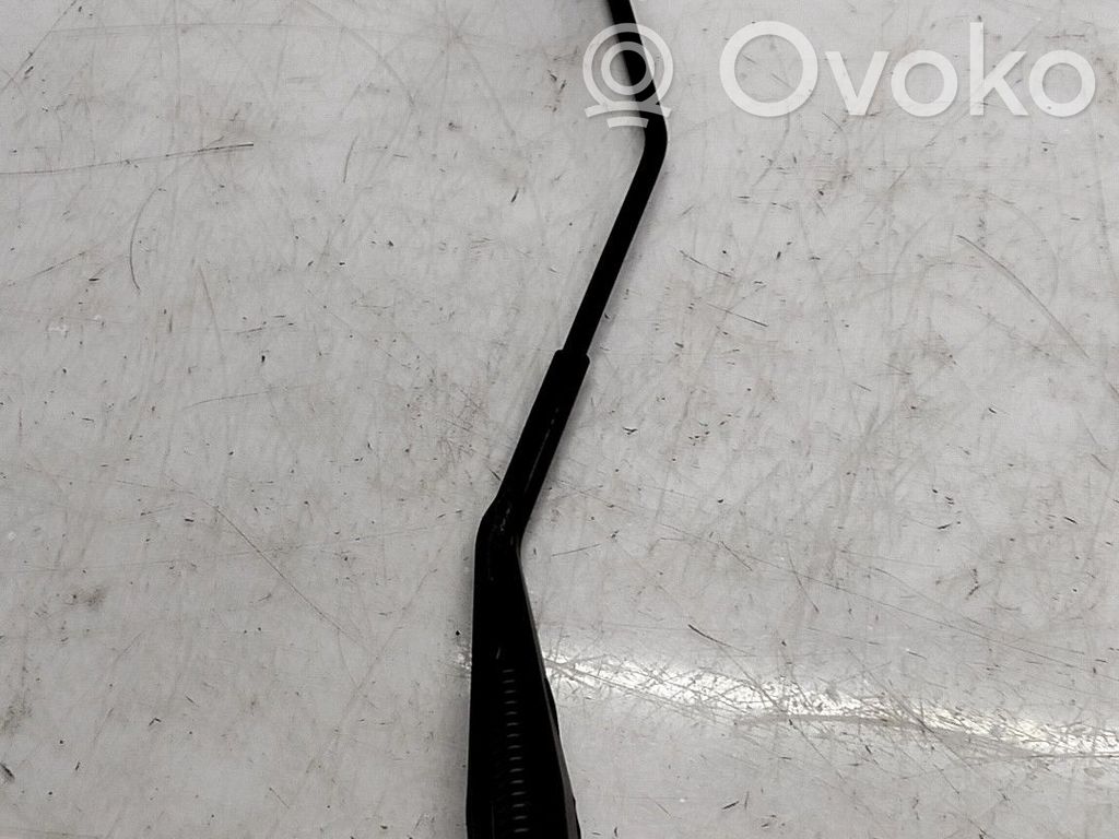 Front wiper blade arm   1612074380