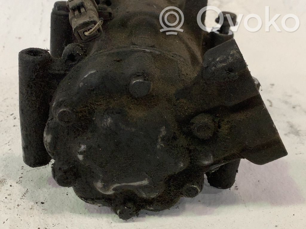 Ilmastointilaitteen kompressorin pumppu (A/C)   8200953359