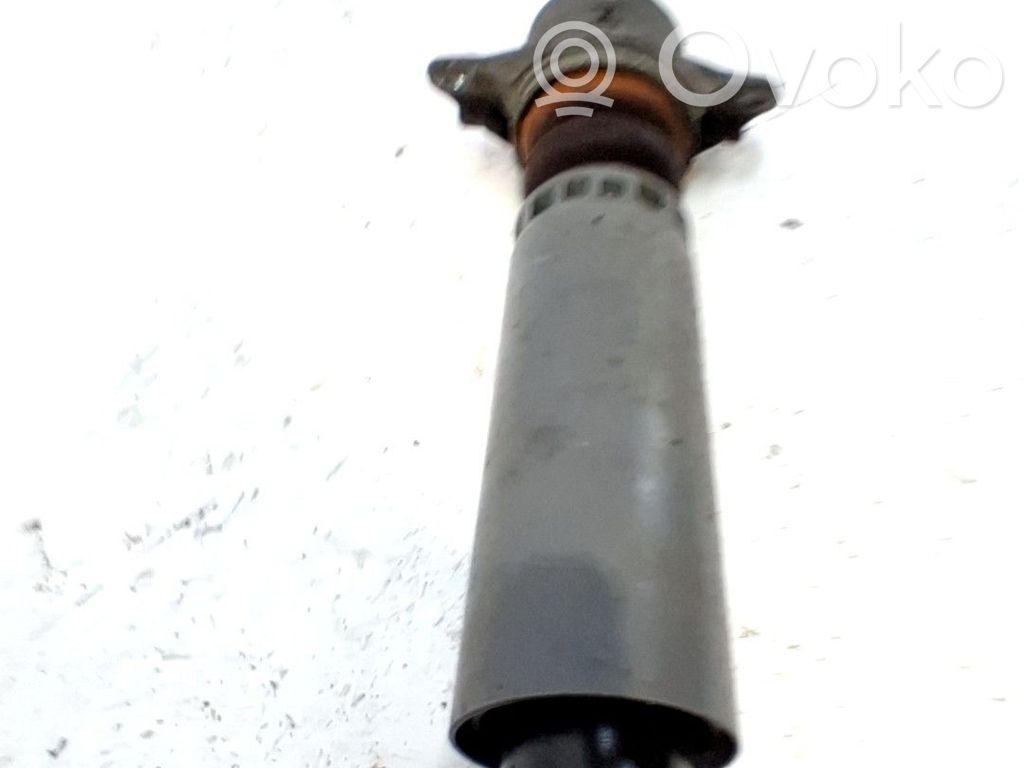 Amortiguador trasero   8V0513029