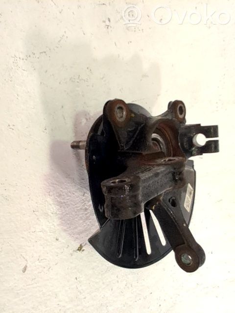 Achsschenkel vorne   51715H8000