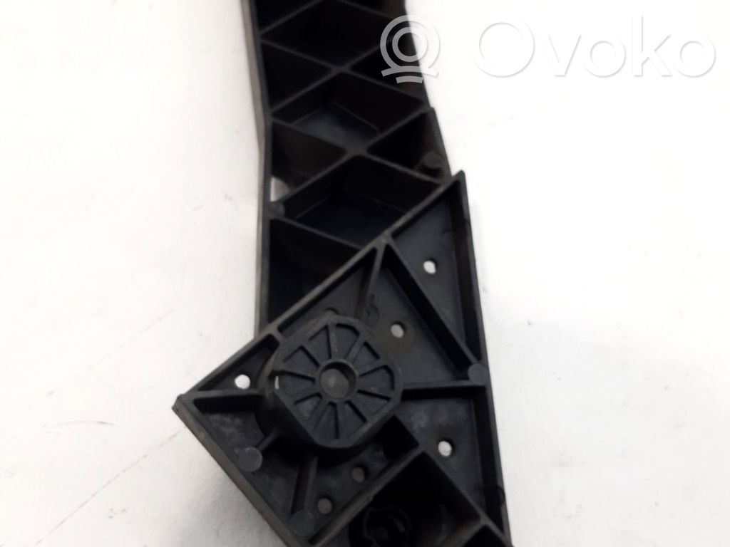 Renault Trafic I Fixation de radiateur