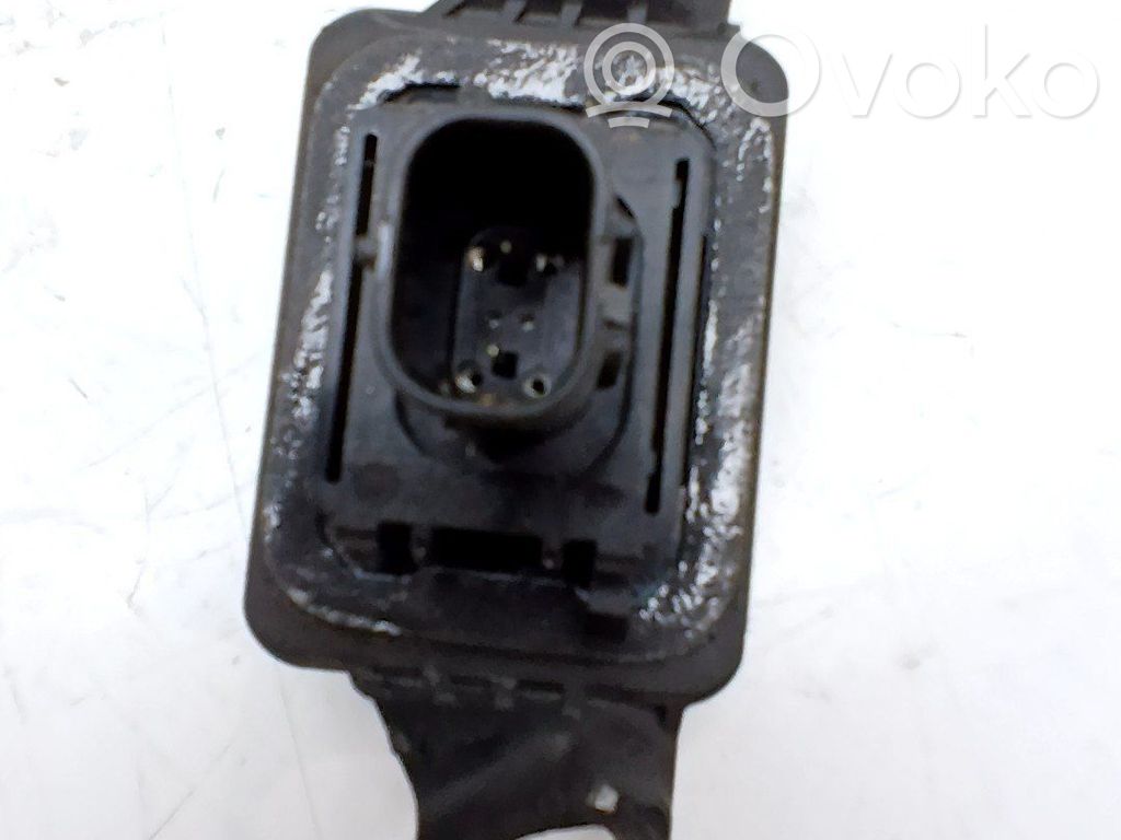 Manecilla de la puerta trasera maletero   8494512100