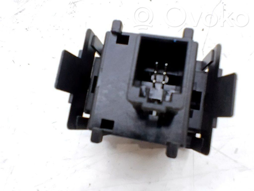 Skoda Fabia Mk2 (5J) Bouton commande réglage hauteur de phares