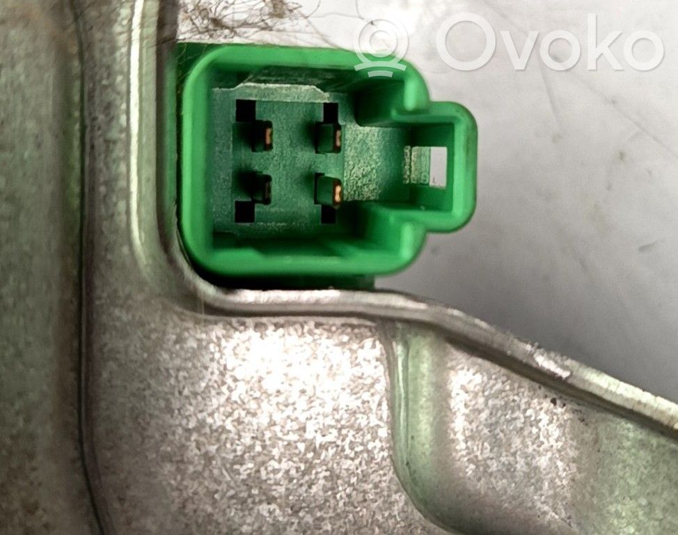 Mitsubishi Outlander Moteur d'essuie-glace arrière