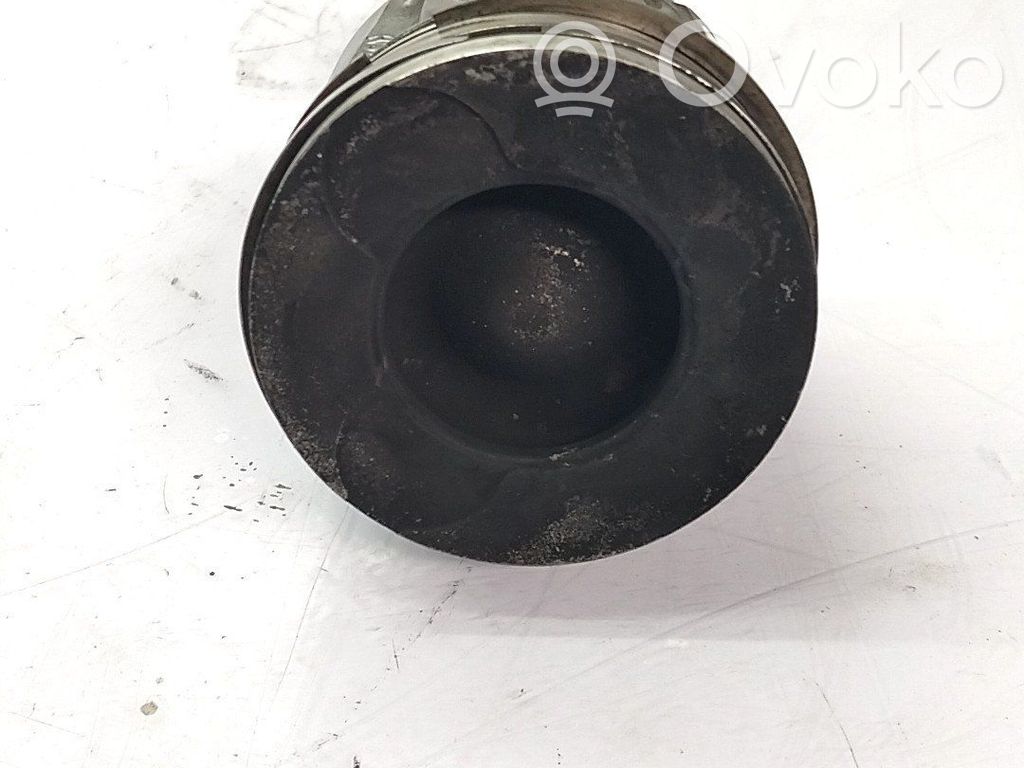 Mäntä   60390