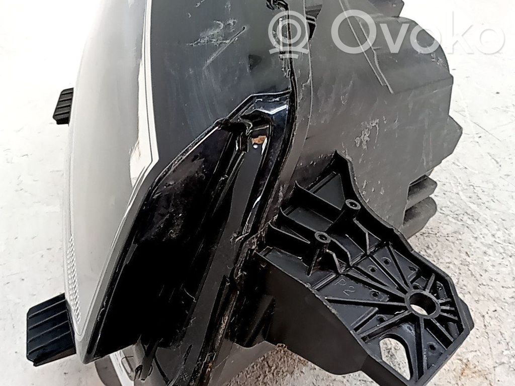 Fiat Doblo Headlight/headlamp 