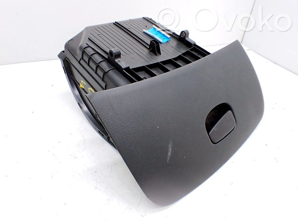Guantera   681087499R