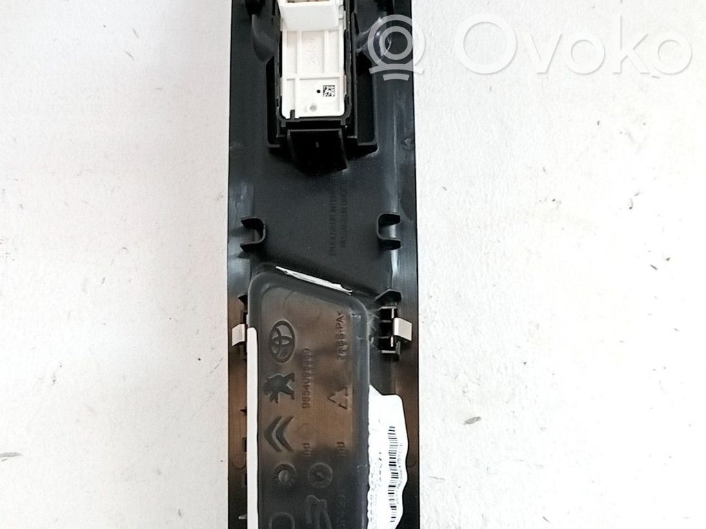 Interruptor del elevalunas eléctrico   96762292ZD