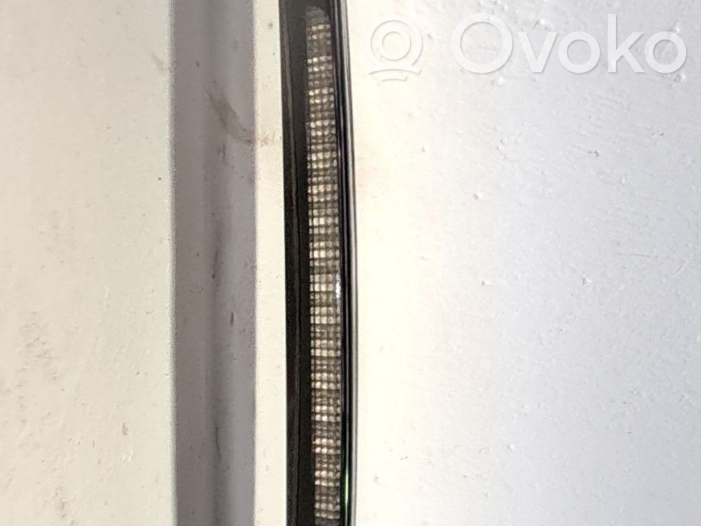 Renault Clio I Alerón trasero/maletero 