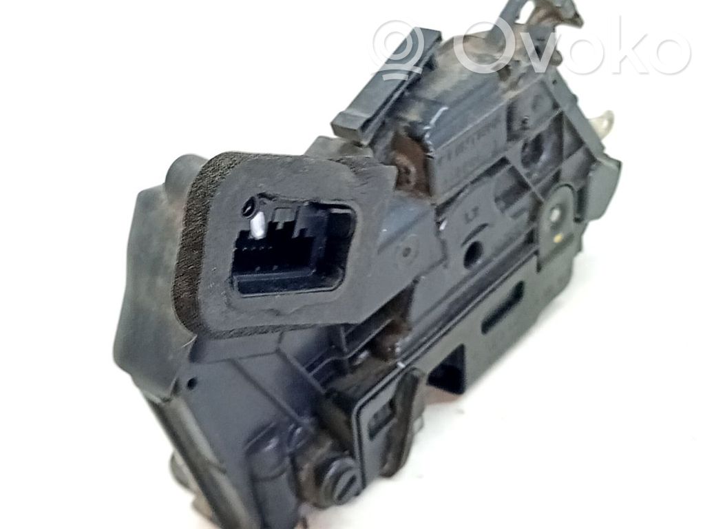 Takaoven lukko   5NA839015E