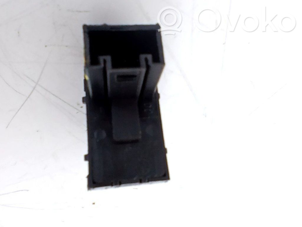 Volkswagen Transporter - Caravelle T5 Interruptor del elevalunas eléctrico