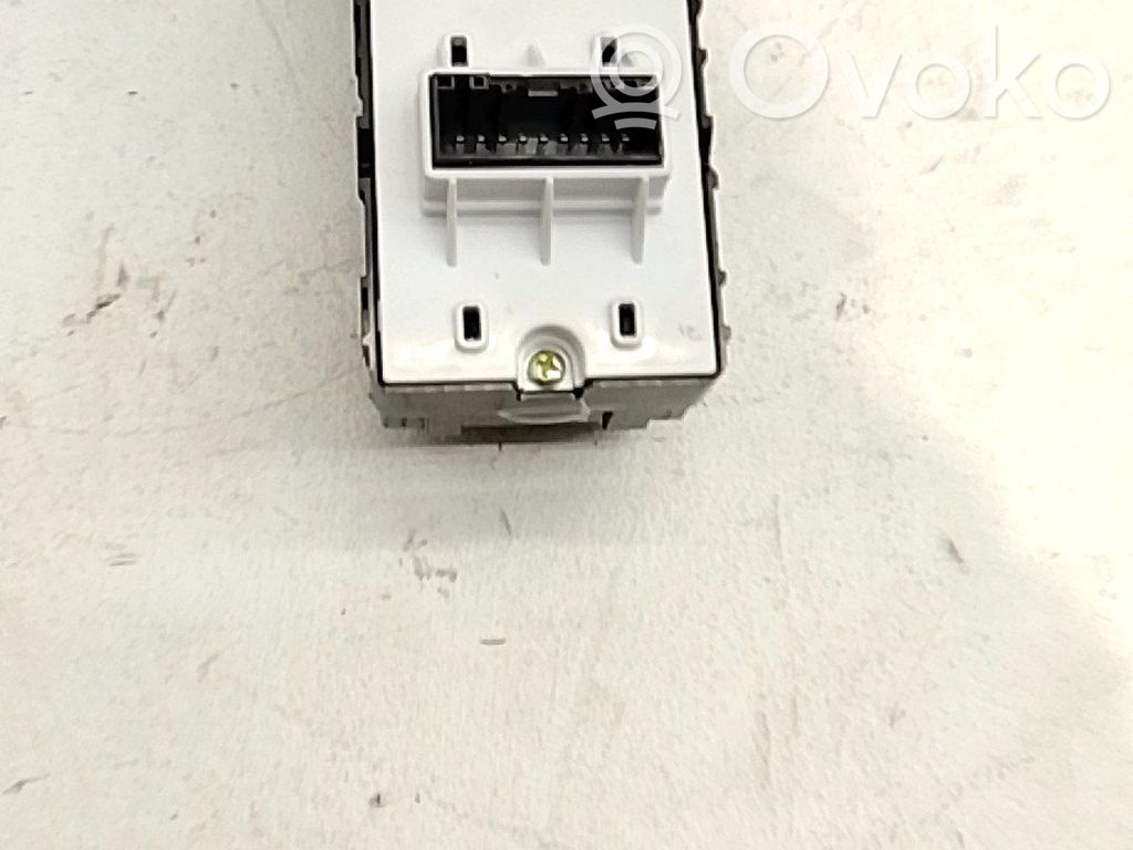 Interruptor del elevalunas eléctrico   93571H8100
