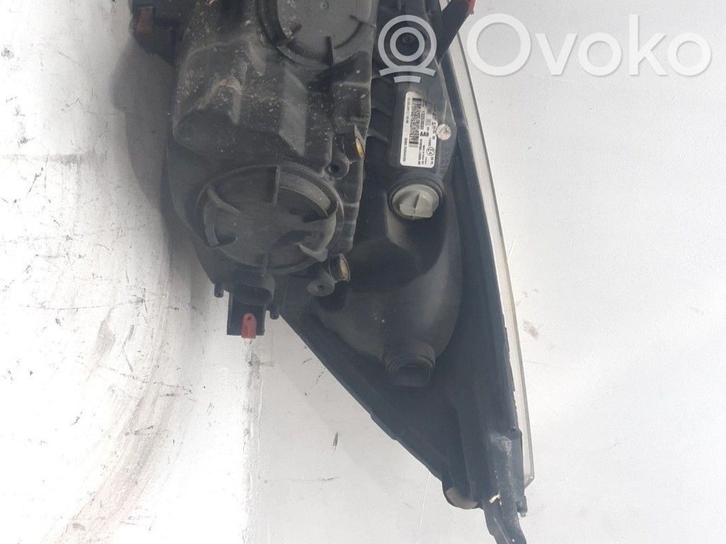 Opel Meriva B Phare frontale