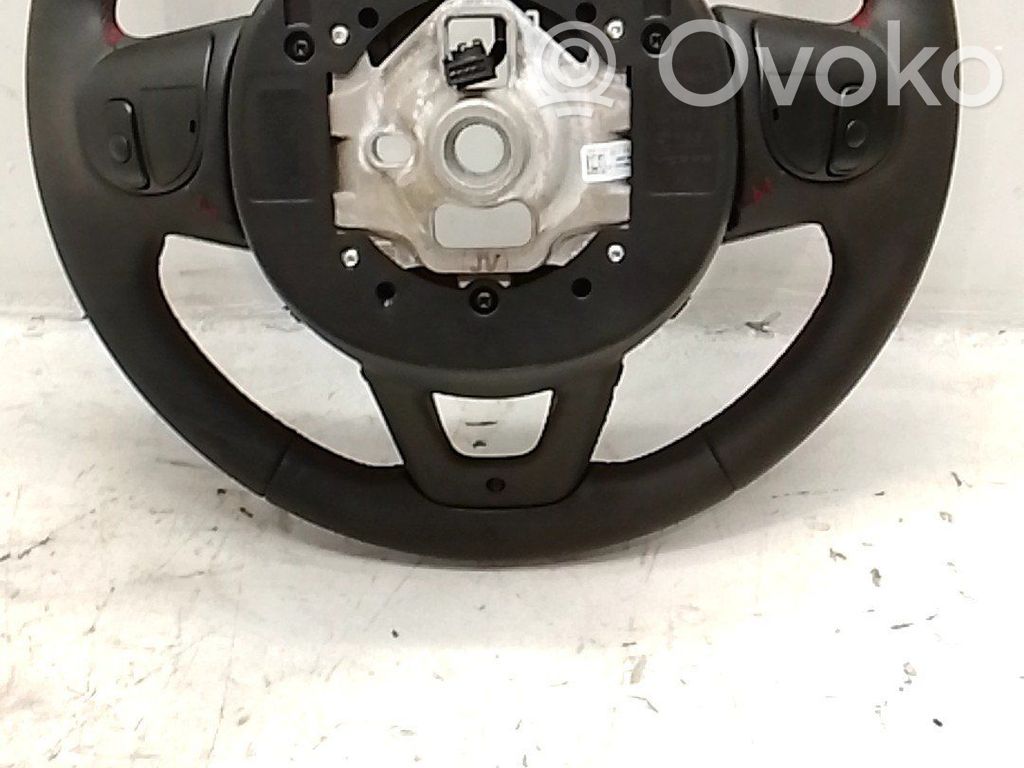 Steering wheel   735734209