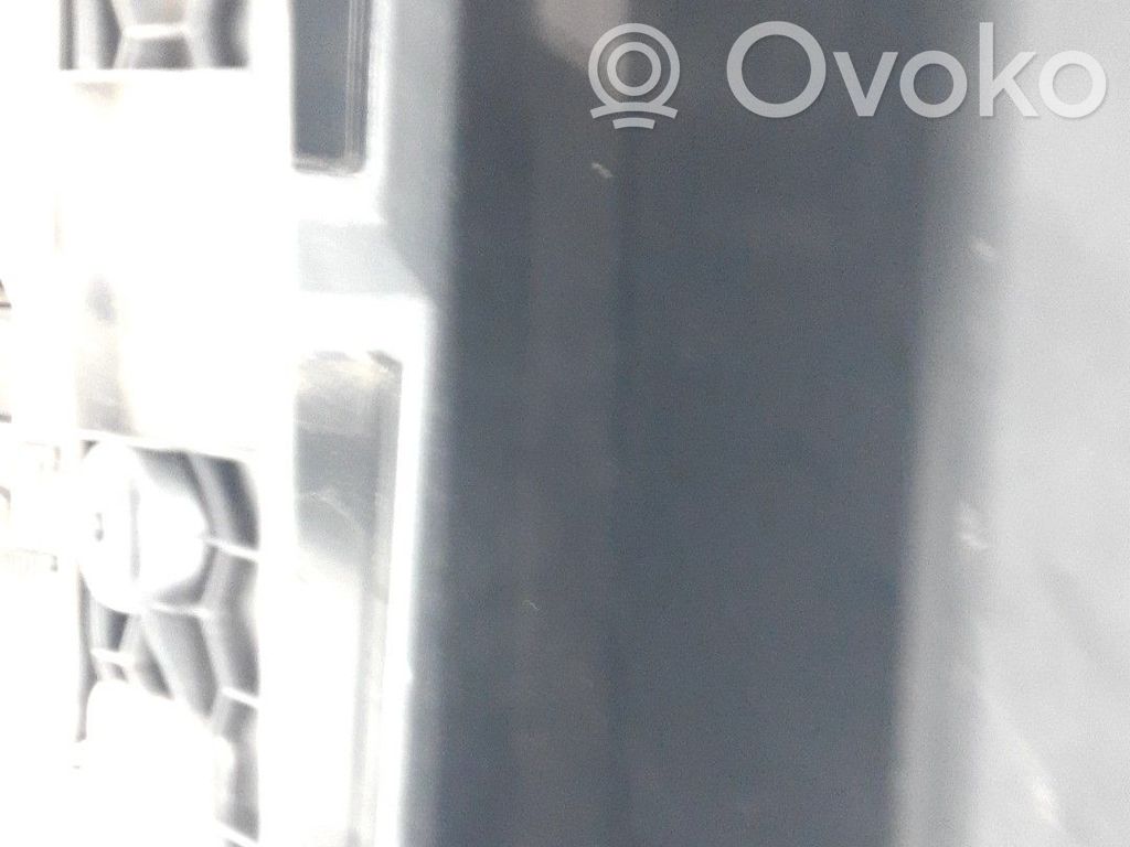 Guantera   576857095E