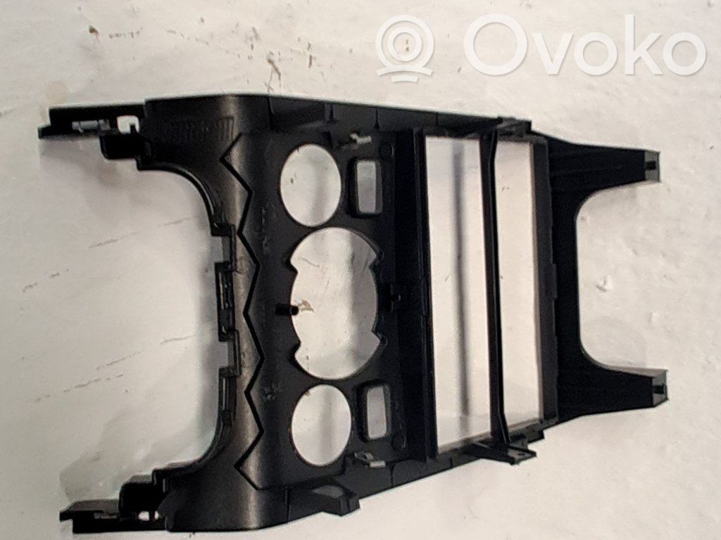 Peugeot 3008 II Moldura del panel 