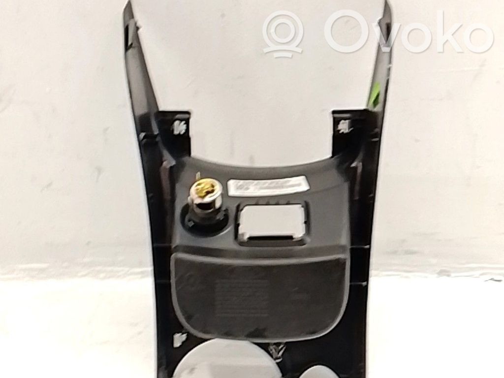 Ford Fiesta Moldura del panel