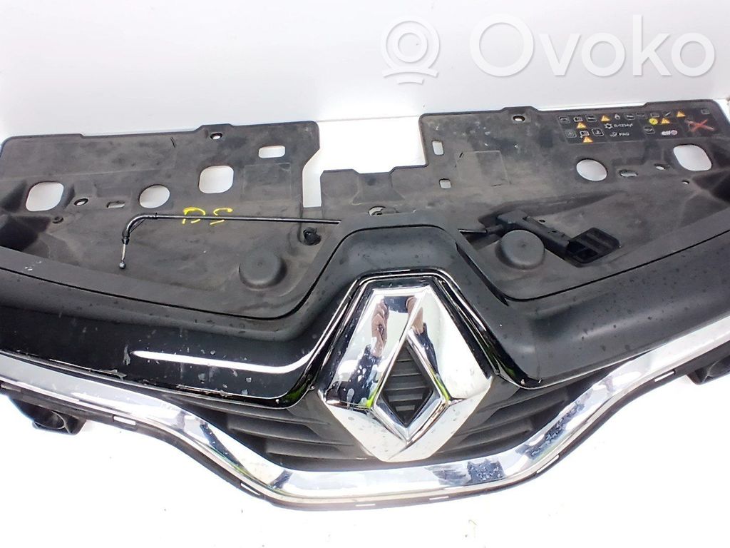 Renault Captur Grilă față