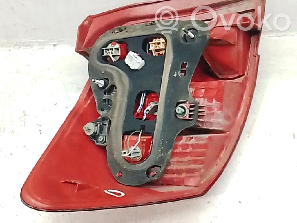 Lámpara de faros/luces traseros   8155112A00