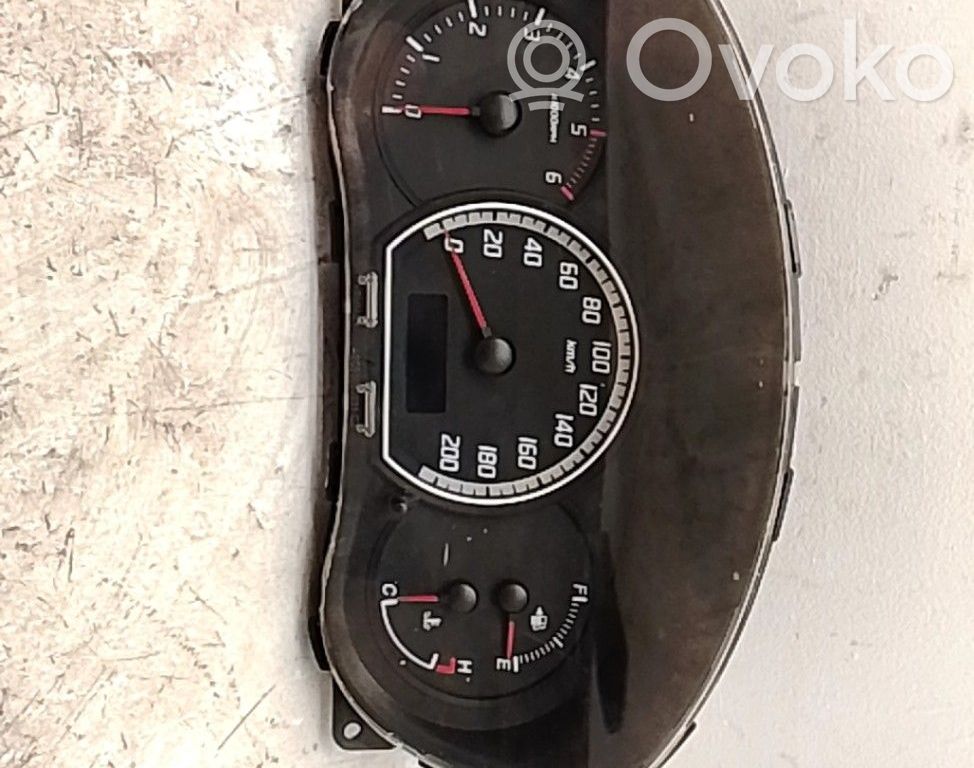 Suzuki Swift Cultus Vitezometru (grup de instrumente) 