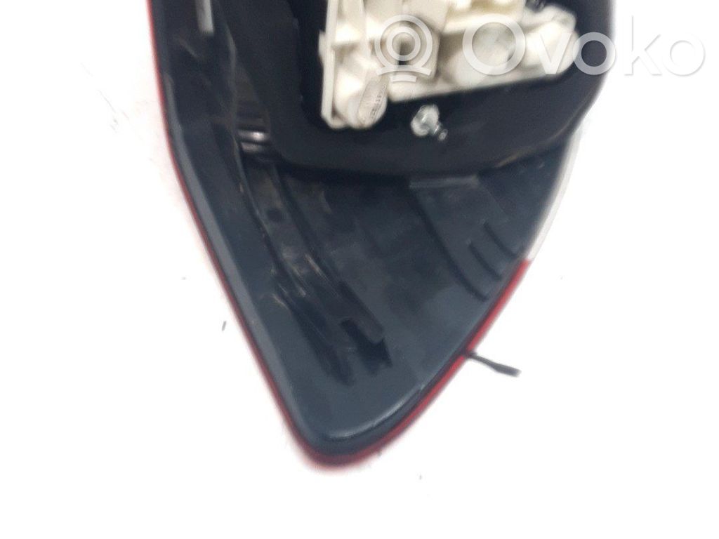 Lámpara de faros/luces traseros   63217160061