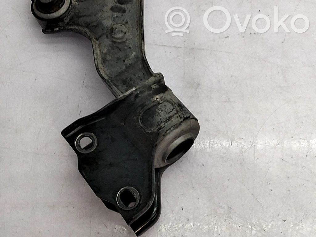 Oberer Querlenker vorne   LR110313