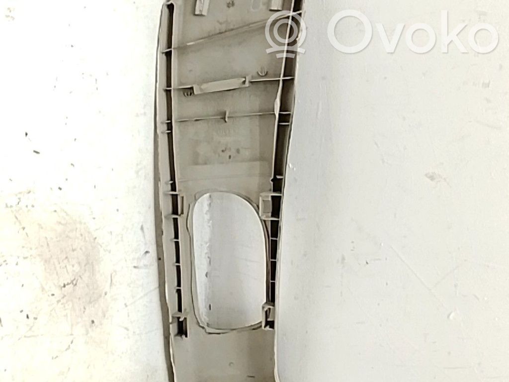 Moldura del panel   8200228045
