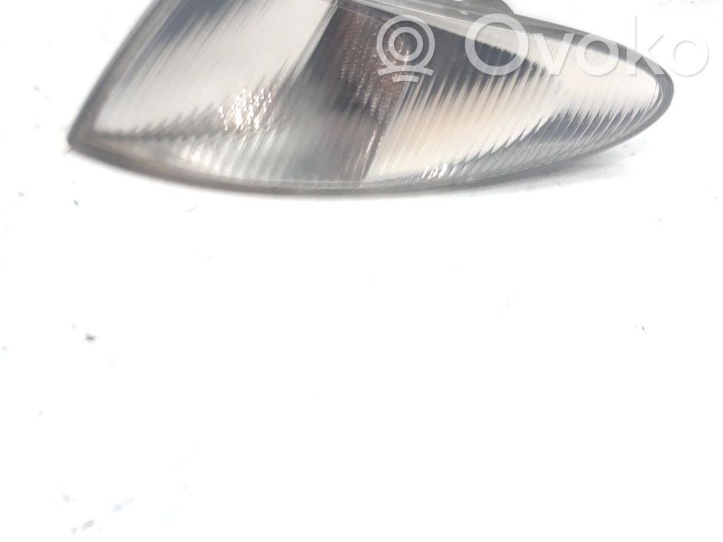 Luz de niebla delantera   6025371085