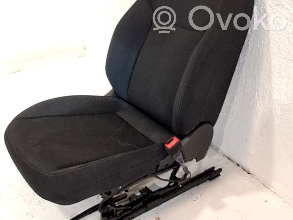 Seat Ateca Etumatkustajan istuin 