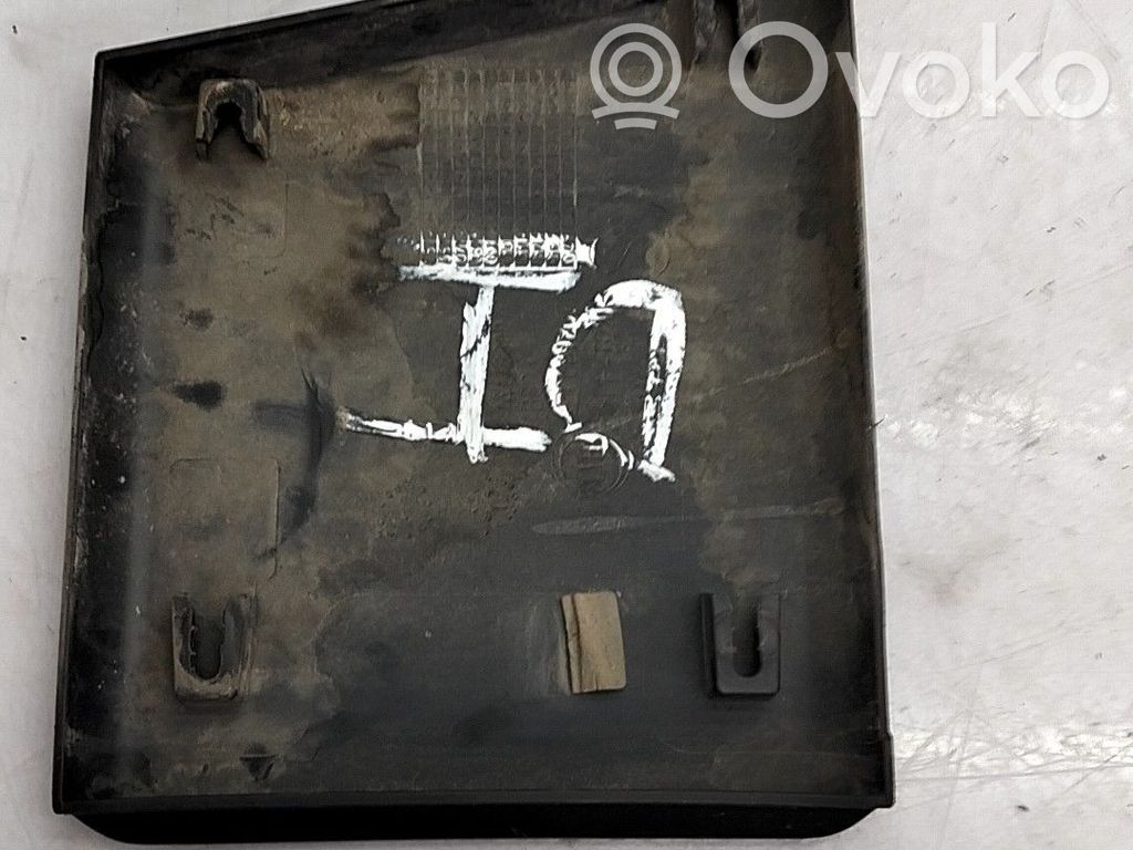 Moldura embellecedora   1637295780
