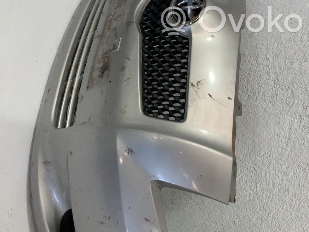 Toyota Yaris Paraurti anteriore 
