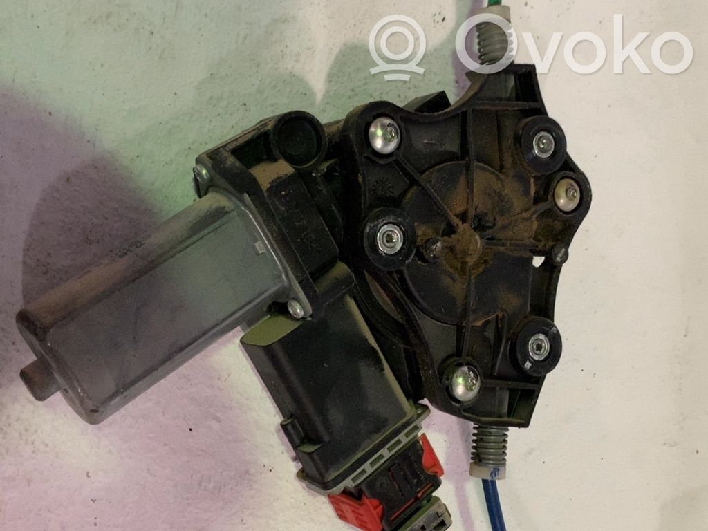 Motor del regulador de la ventanilla de la puerta delantera   39161986